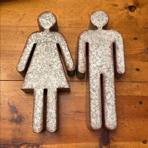 Ladies Bathroom Sign Markers Galvanized Metal Women Men Sculpture 3D Figures